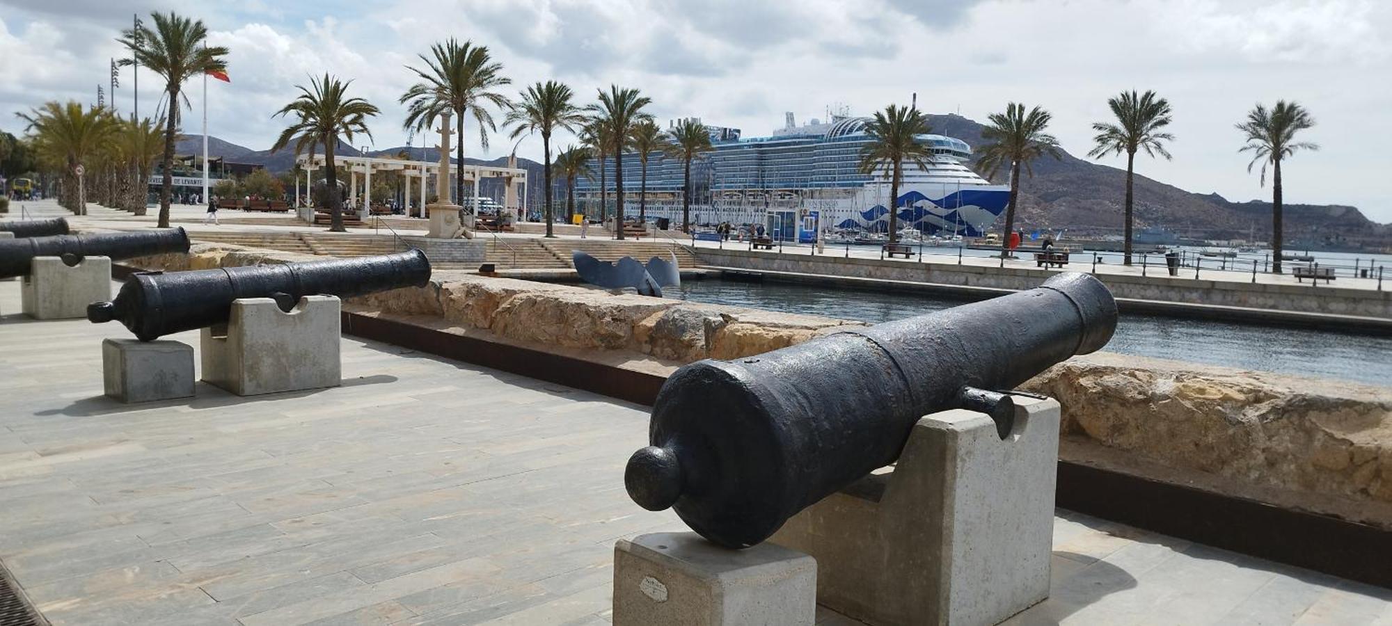 Apartamentos Nuevo Edificio Alba Cartagena Centro Parking Dış mekan fotoğraf